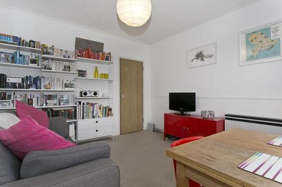 1 bedroom Flat to re...